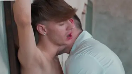 Riding High on the Thrills of aFuck Machine