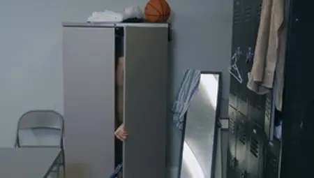 DrillMyHole.com: American Michael DelRay is athletic nerd