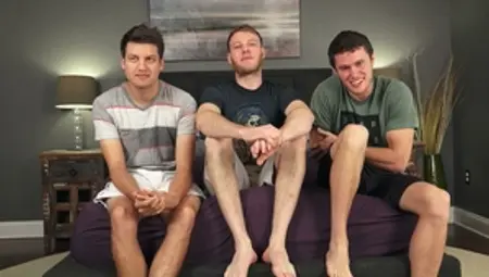 Threesome Titans: Damien's Dick Stroked by Chris