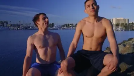 SeanCody: Ernie together with Greyson blowjob cum