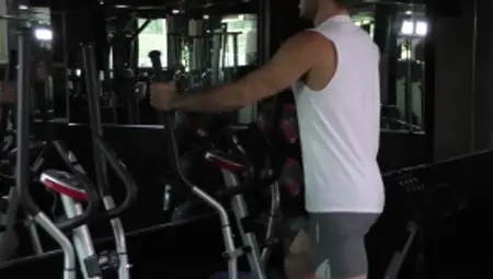 DrillMyHole.com: Inked & athletic hunk in underwear got nailed