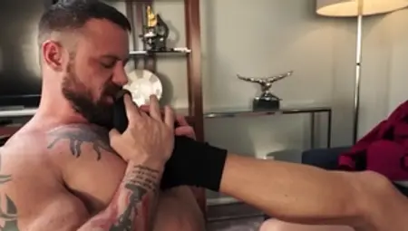 IconMale: Muscled need sex scene