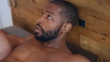 Str8togay.com: American 69 in the bed