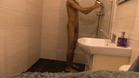 A Tight Ass and the Twink Who Loved It
