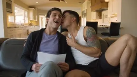 Next Door Originals: A Sticky Showdown