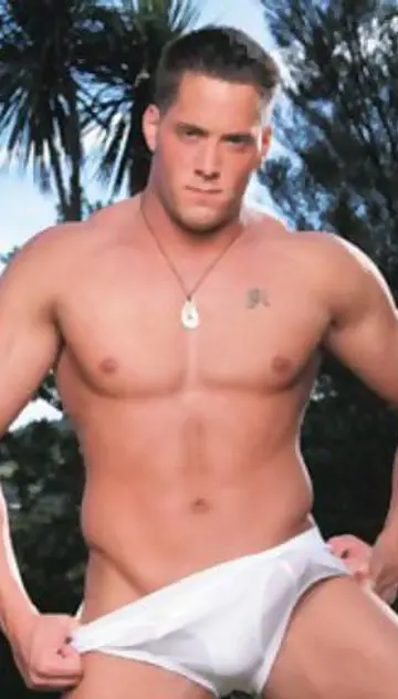 Erik Rhodes