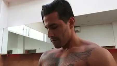 Bromo US: Bareback blowjobs plus Peter and Luciano