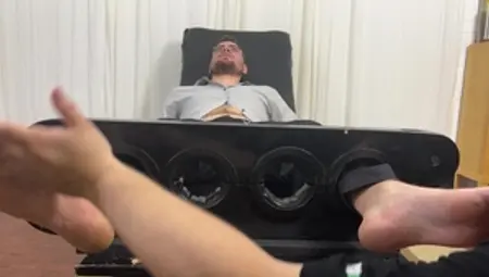 Ticklish Chubs: Matt goes in for ramming hard