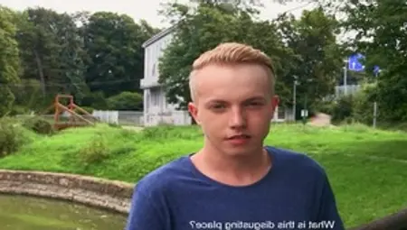 CzechHunter: Very hot blond hair handjob outdoors