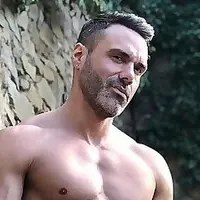 Manuel Skye