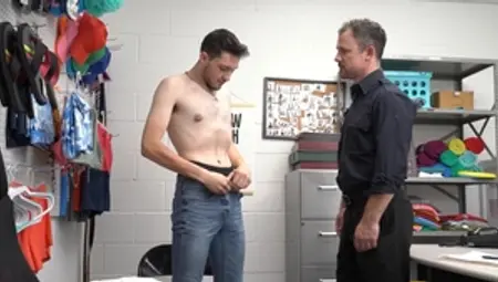 YoungPerps: Raw fucking in company with young guard
