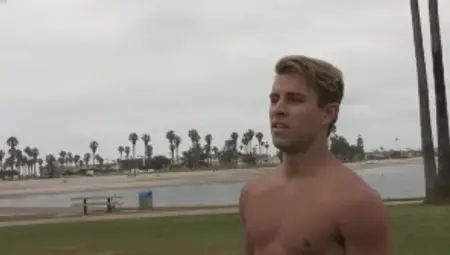 SeanCody: Solo friend Dylan hard workout