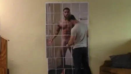 Str8togay.com: Tattooed athletic american hunk rough handjob