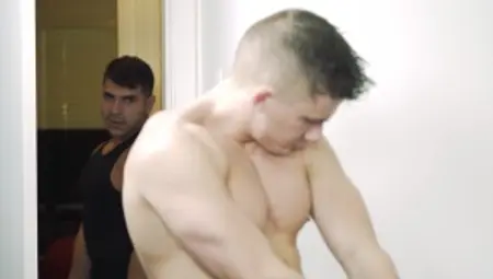 Str8toGay.com: Athletic having fun with big dick guy