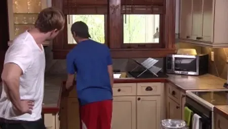 Drill My Hole - Hard ramming next to muscled blond