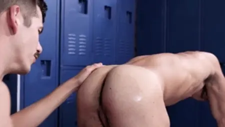 SayUncle Extras: Coach Amone Bane craving good fuck