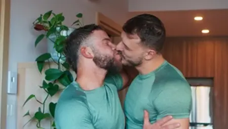 Men: Cock-Sucking and Dress-Alike Dudes in Action