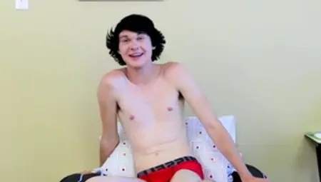 BoyCrush.com - Justin Cummings masturbating sex scene