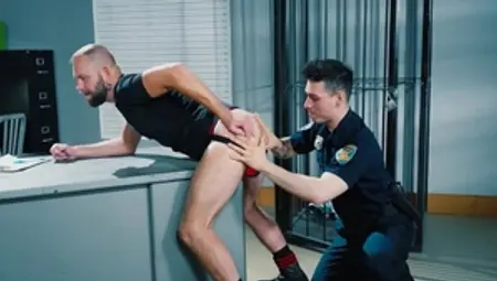 Club Inferno Dungeon: Police chick feels up to slamming hard
