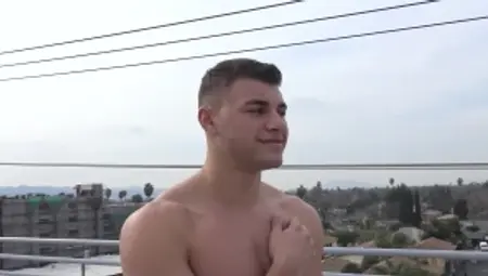 Str8Chaser.com: Athletic plowed by big dick guy in hotel