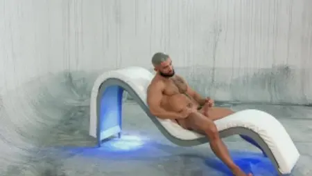 DrillMyHole.com: Hunk finds pleasure in plowing hard