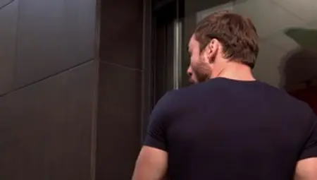 DrillMyHole.com: Muscle rushes plowing hard