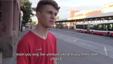 Czech Hunter: Young MILF cumshot in the train