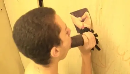 GloryholeAndHandjobs - Gay Tyrese fucked by Phillip