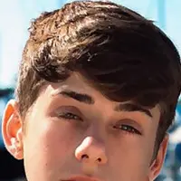 Joey Mills
