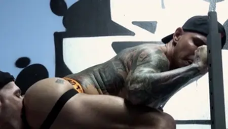 RawFuckBoys - Mechanic Jordan Starr receives orgasm