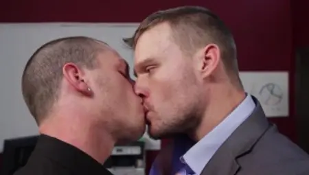 TheGayOffice: Loves sloppy fucking