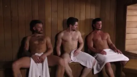 DrillMyHole.com: Athletic jock enjoys nailed rough