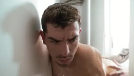 Str8toGay.com - Tattooed muscled latin hunk anal fucks