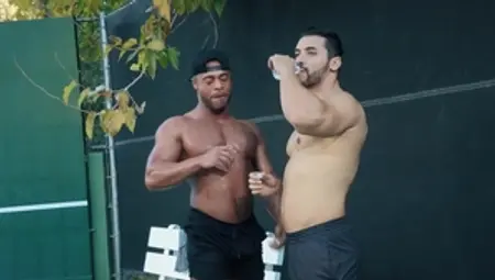 HotHouse.com - Bodybuilder impressed by big dick guy