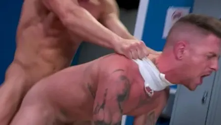 HotHouse: Young jock likes jacking off