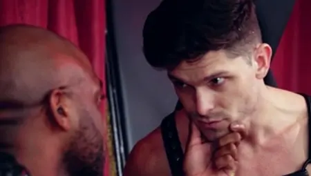 Club Inferno Dungeon - Tattooed desires nailing